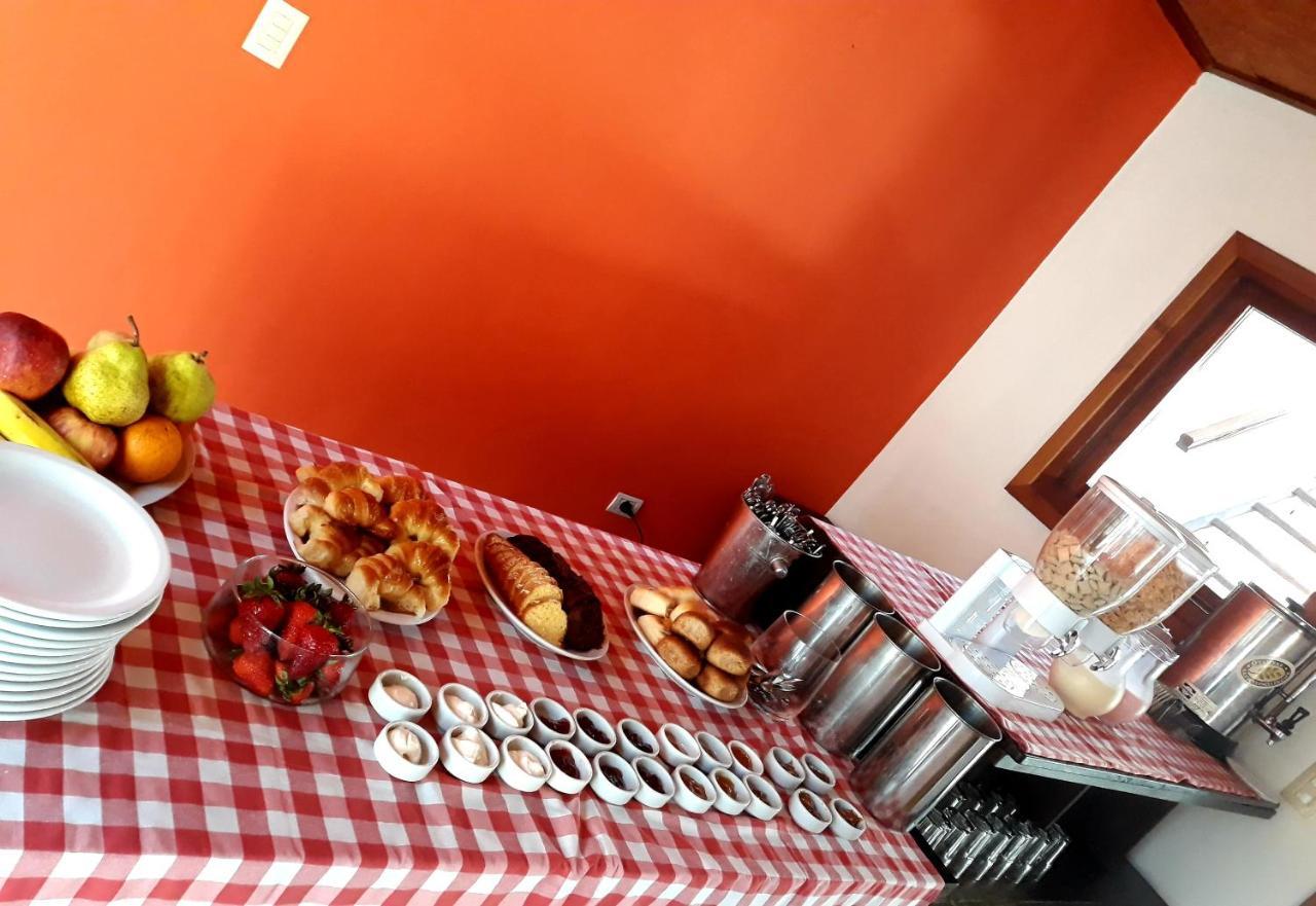 La Tavola Hotel Pinamar Zewnętrze zdjęcie